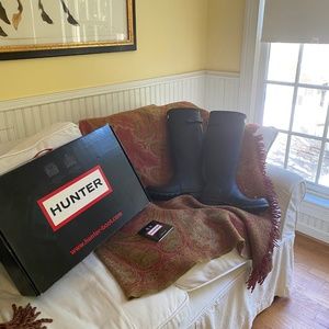 Limited edition  16 inches tall to my knee Hunter rain boot